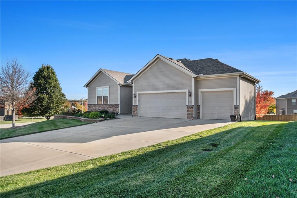 1322 Rock Creek Court — photo 3