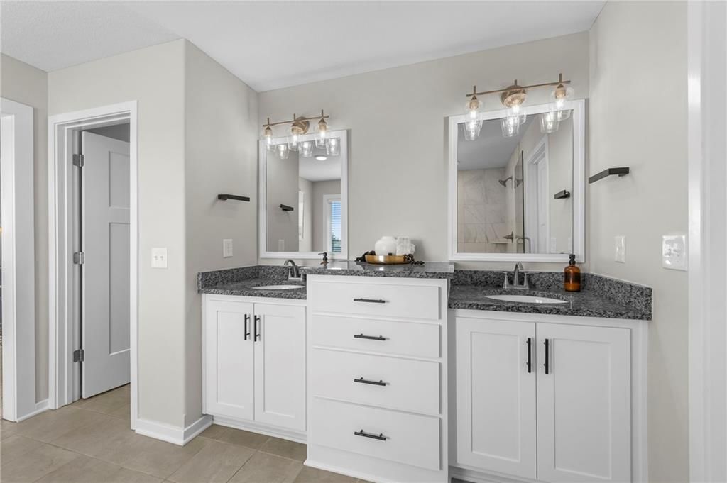 7613 N Tullis Avenue — photo 28