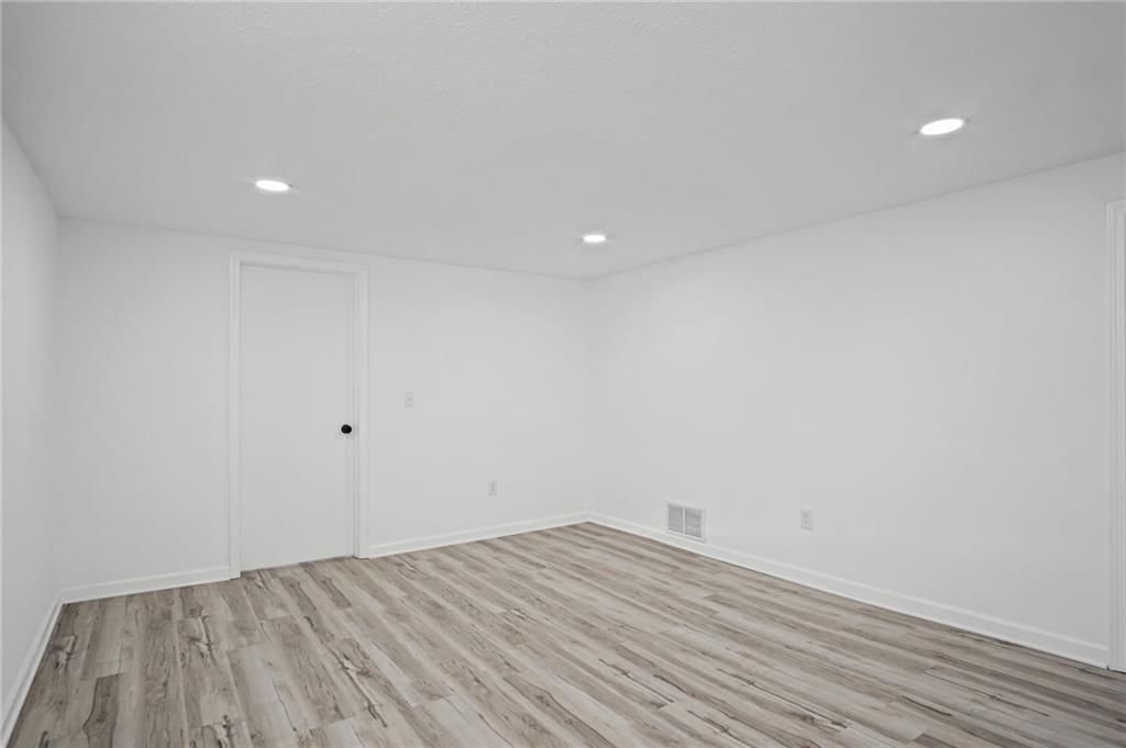 6400 Kentucky Avenue — photo 16