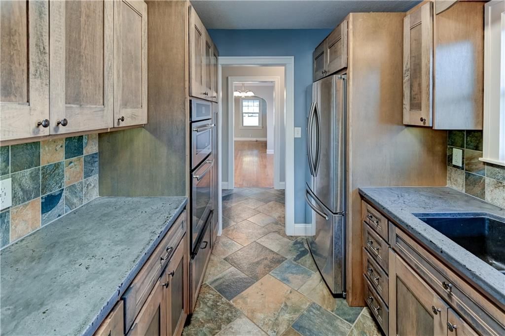 10401 E 70th Terrace — photo 12