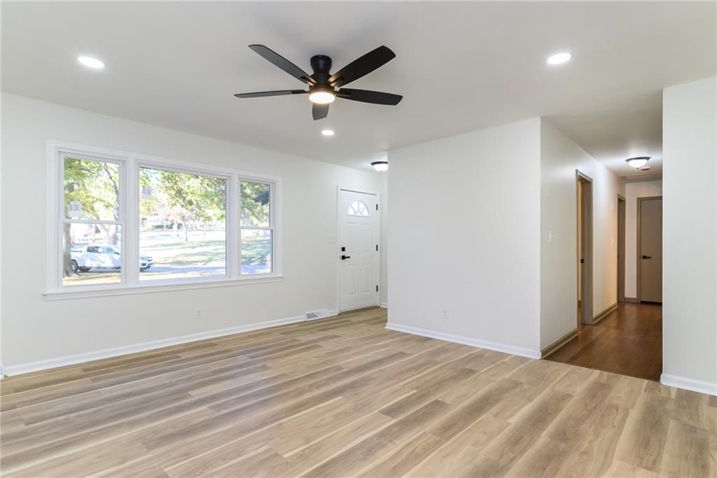 10235 W 70th Street — photo 29