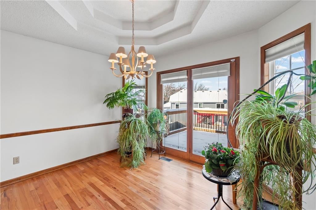 1020 NE Woodbury Lane — photo 7