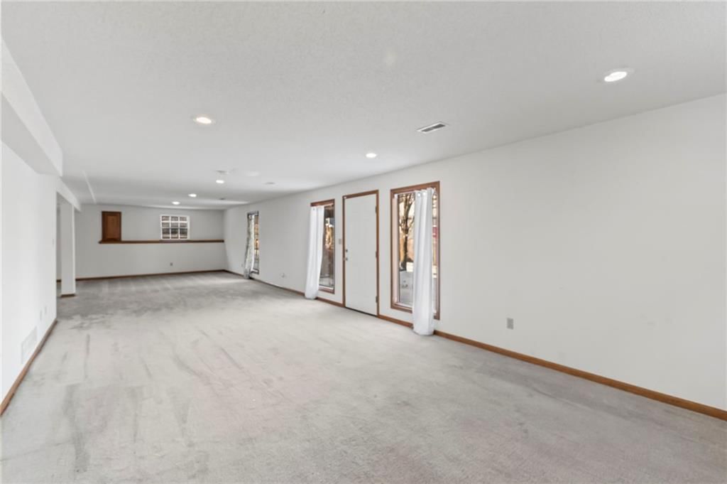 1020 NE Woodbury Lane — photo 24