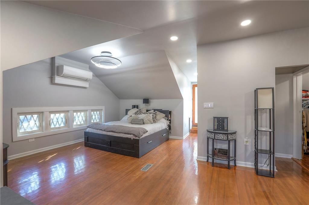 943 W 33rd Terrace — photo 31