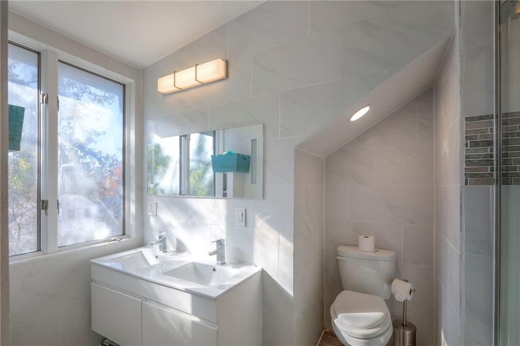 943 W 33rd Terrace — photo 36