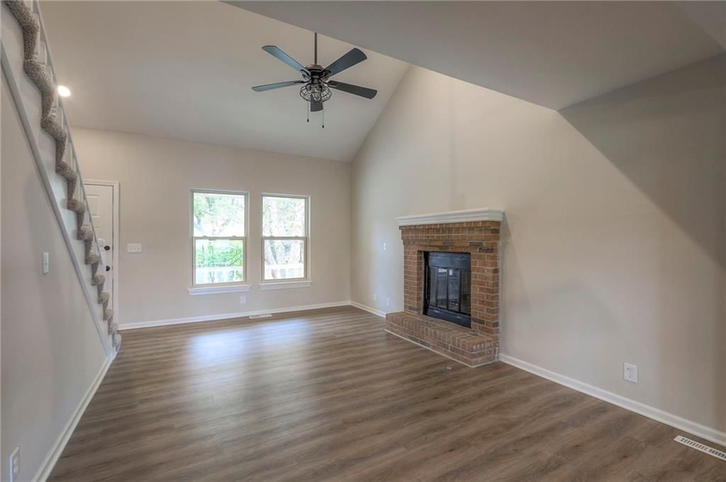 11822 Oakmont Street — photo 5