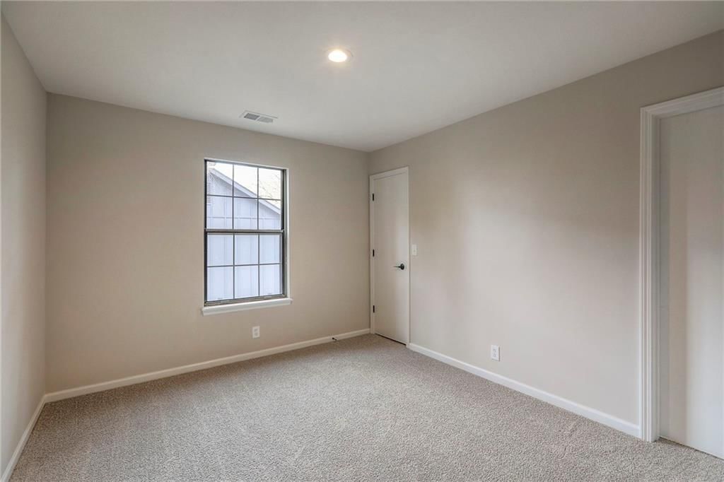 11822 Oakmont Street — photo 17
