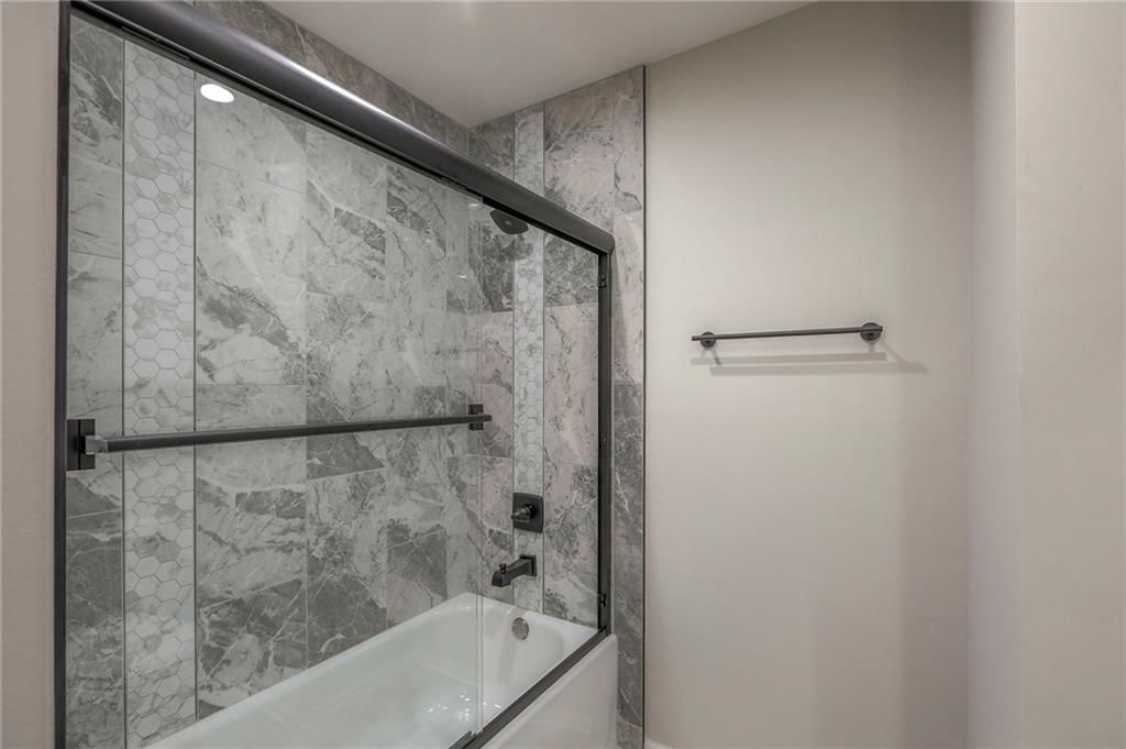 11822 Oakmont Street — photo 25