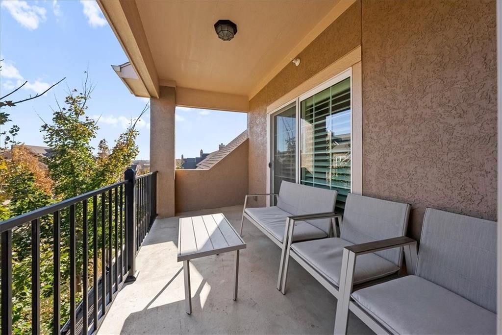 15908 Fontana Street — photo 22