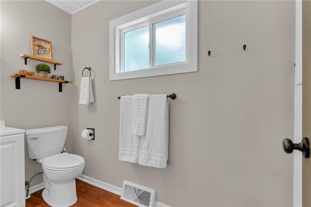 1620 W 20th Terrace — photo 16