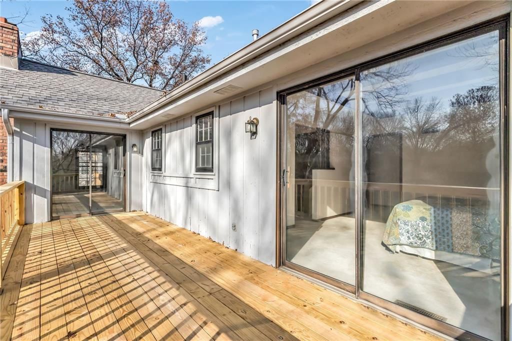 1007 Wyckwood Drive — photo 30