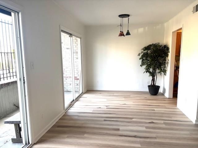 111 E 50TH Street — photo 31
