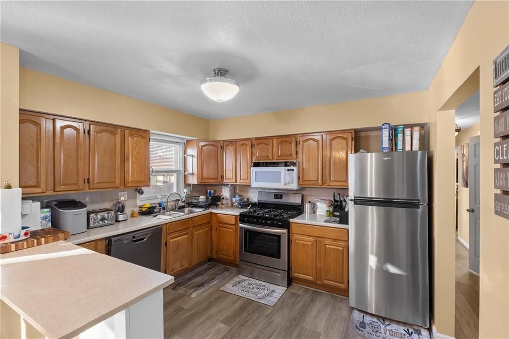 11020 Beacon Avenue — photo 9