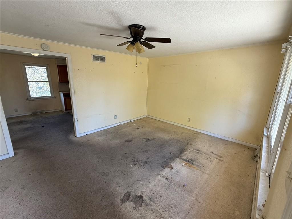 3002 N 58th Street — photo 5