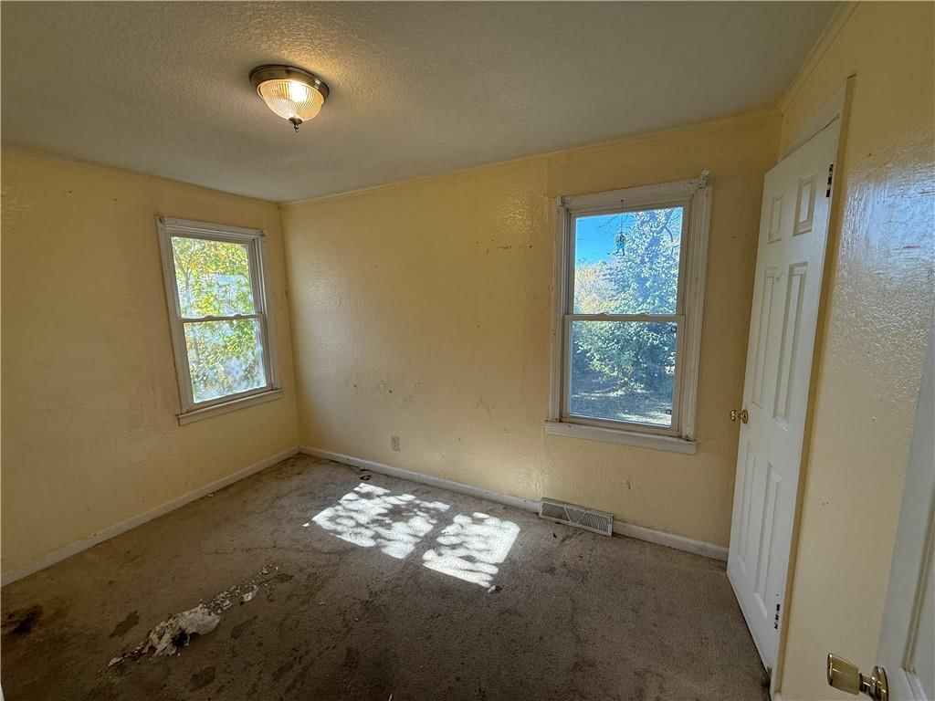3002 N 58th Street — photo 7