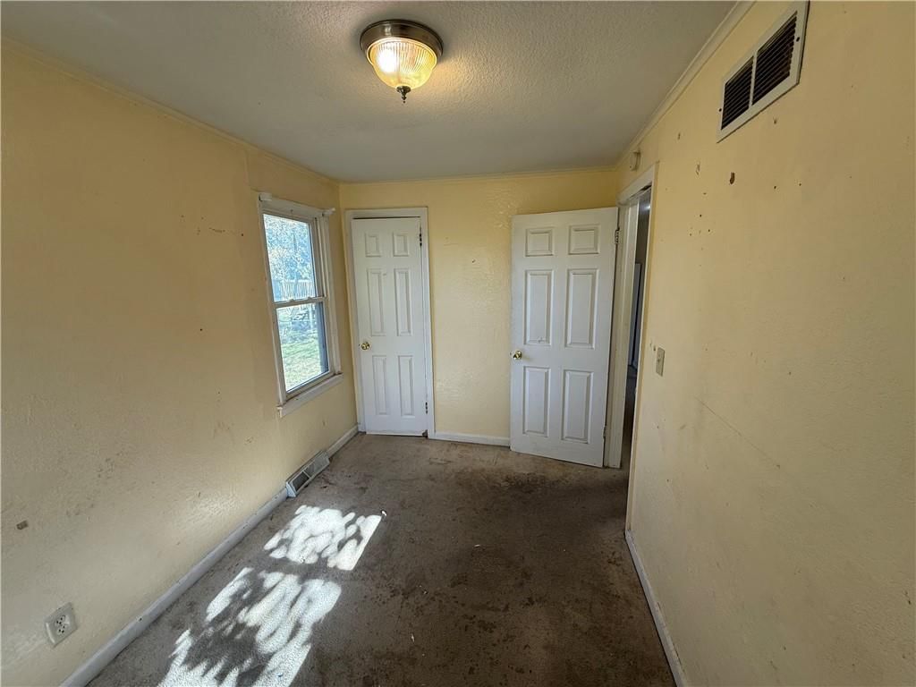 3002 N 58th Street — photo 8