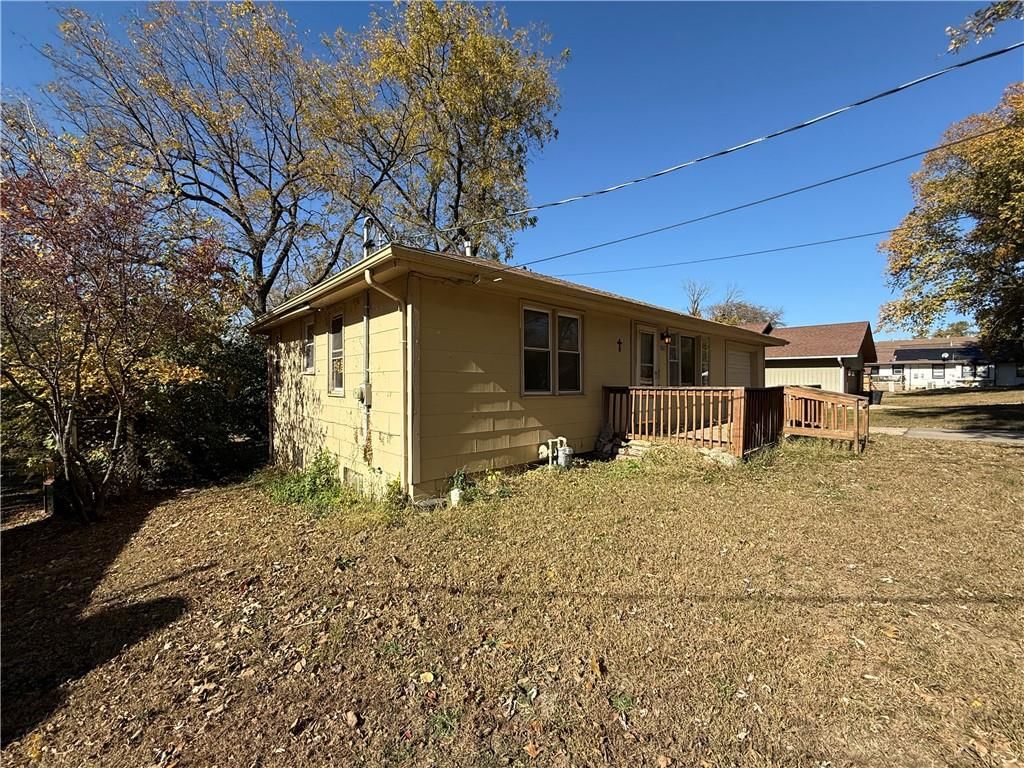 3002 N 58th Street — photo 16