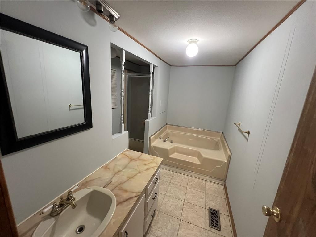 Photo 9 of 17 - 1407 S Lincoln Avenue