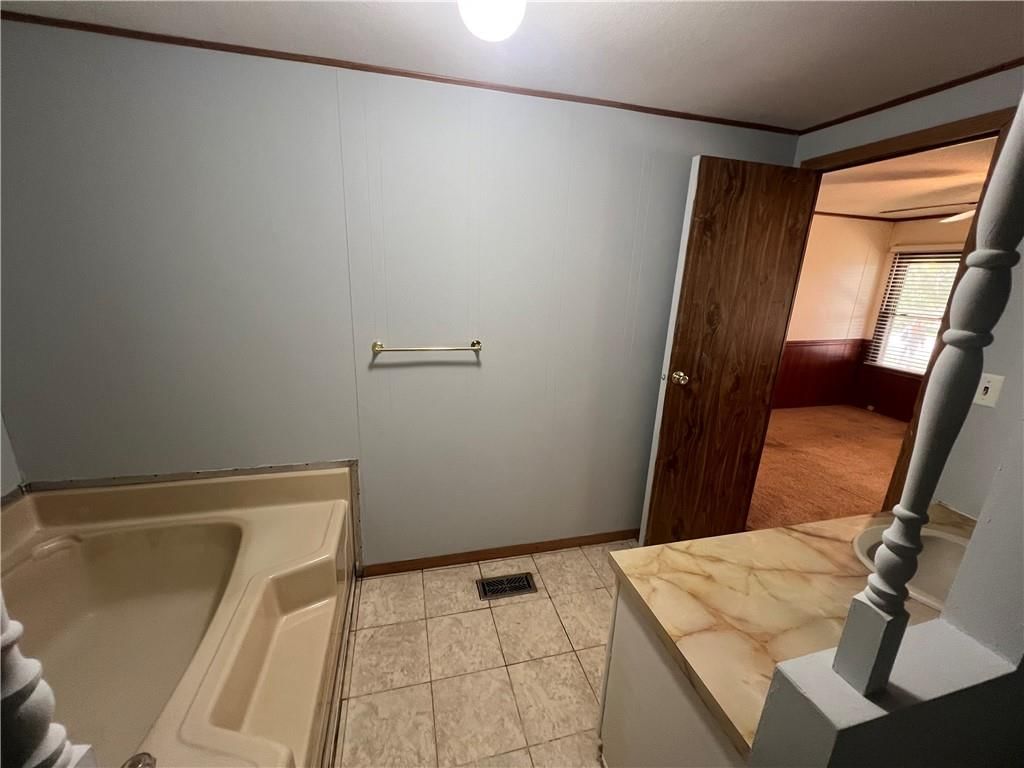 Photo 11 of 17 - 1407 S Lincoln Avenue