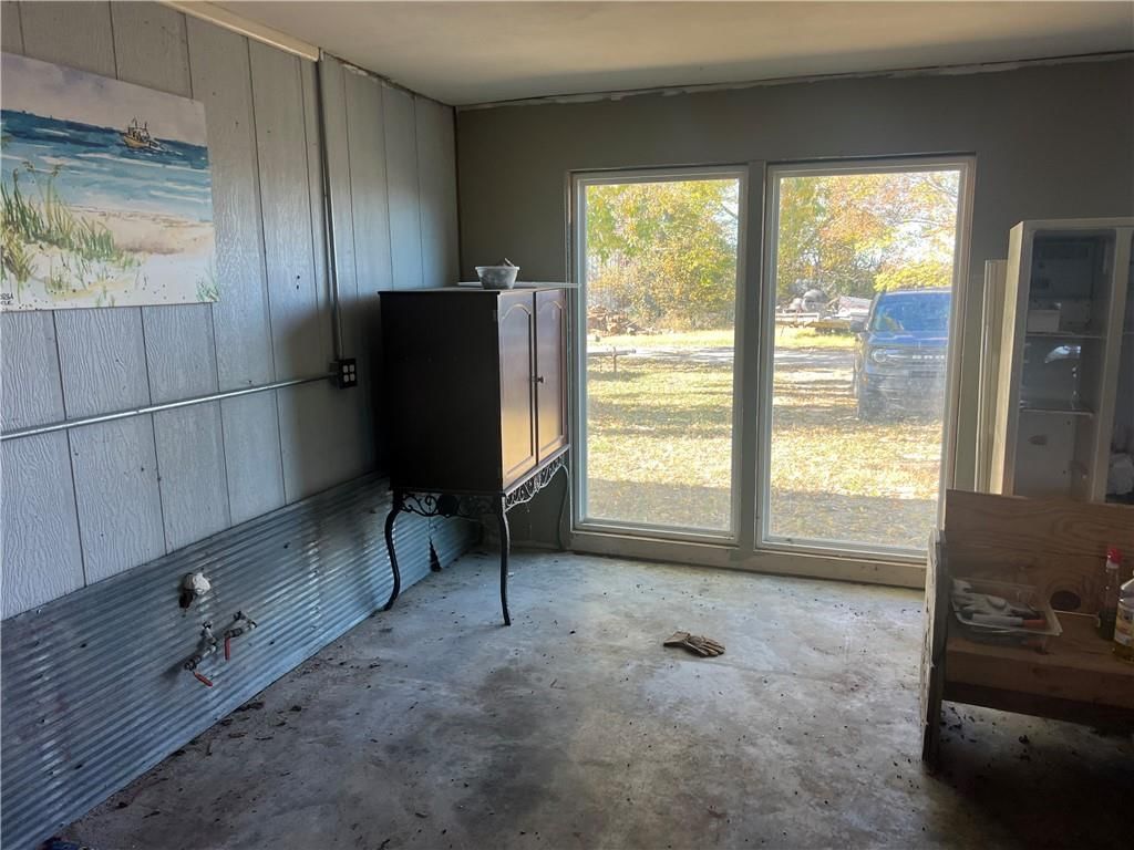 Photo 16 of 17 - 1407 S Lincoln Avenue