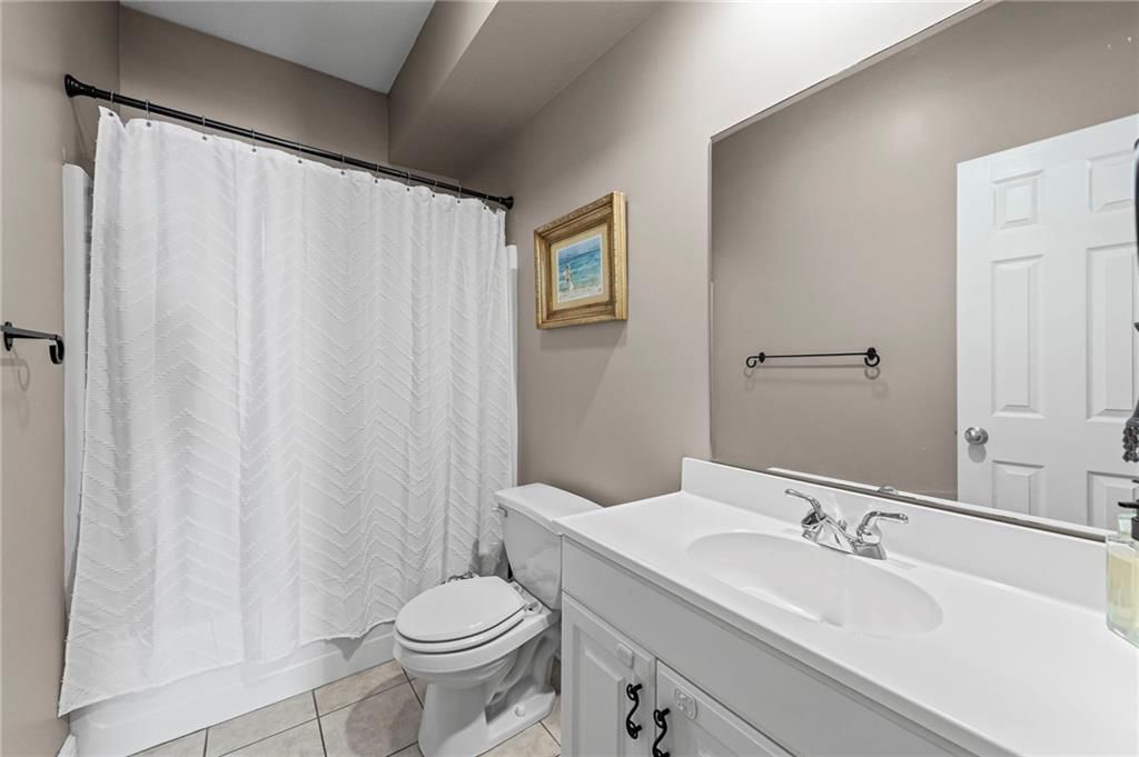 4526 Genessee Street — photo 24