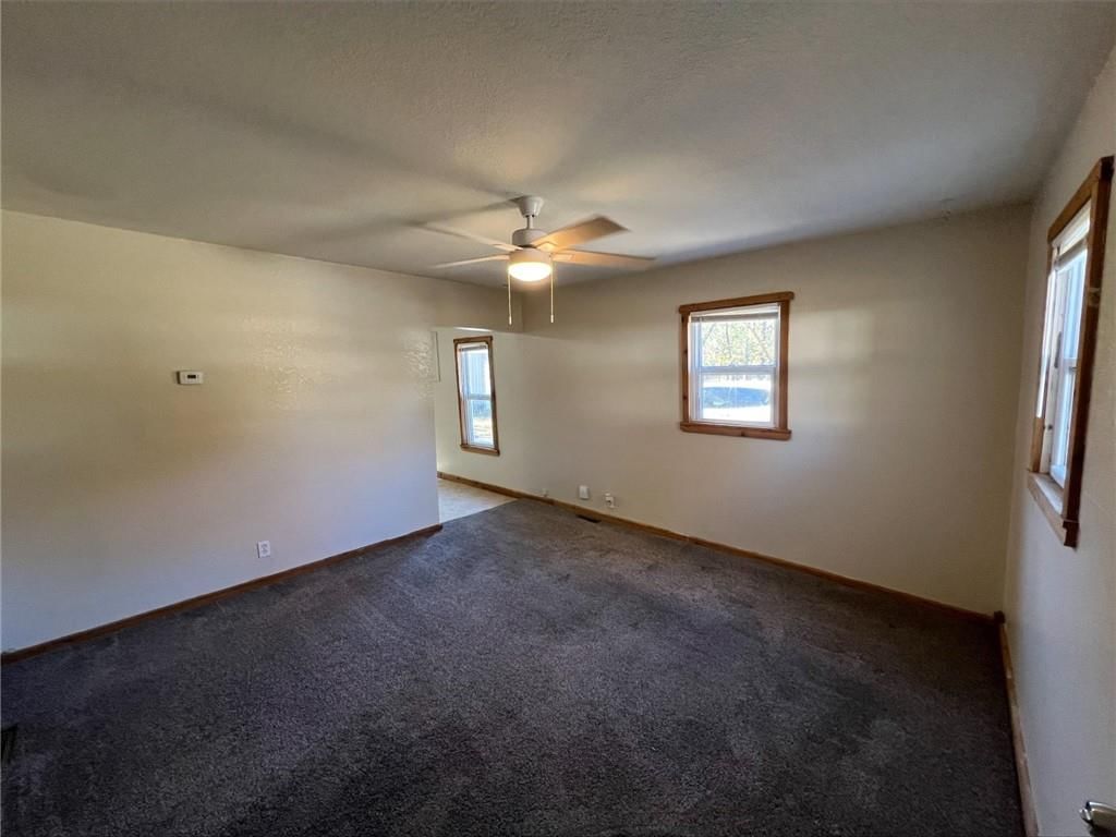 1013 W 2nd Street — photo 6
