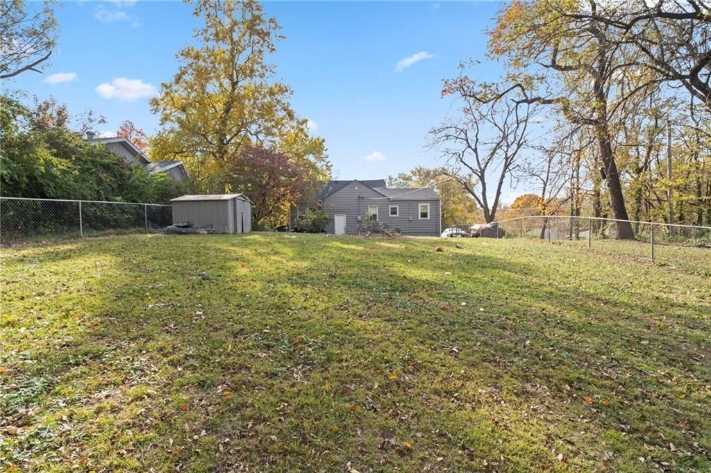 2804 NE Parvin Road — photo 8