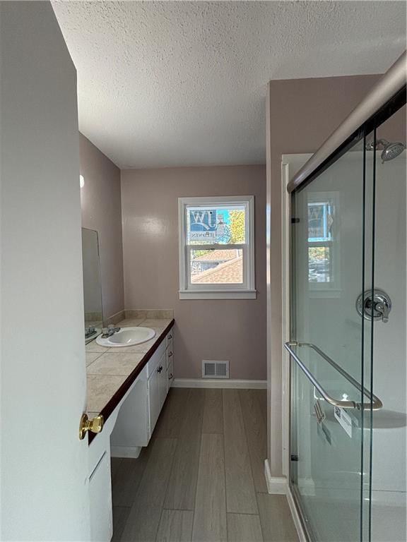 5405 Oliver Avenue — photo 16