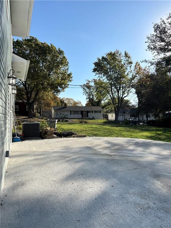 5405 Oliver Avenue — photo 20