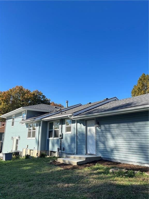 5405 Oliver Avenue — photo 22