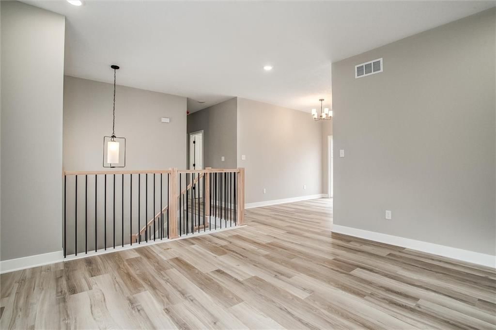 1104 NE Columbus Street — photo 5