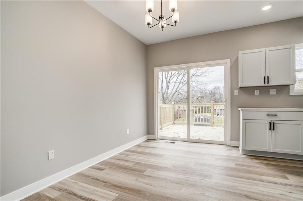 1104 NE Columbus Street — photo 6