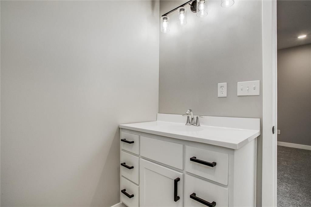 1104 NE Columbus Street — photo 19