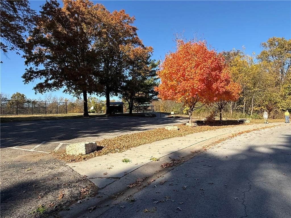 1104 NE Columbus Street — photo 28