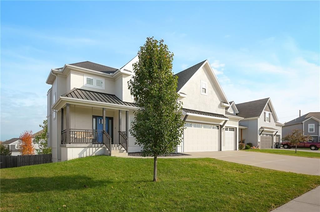 1805 NW Tayler Court — photo 2