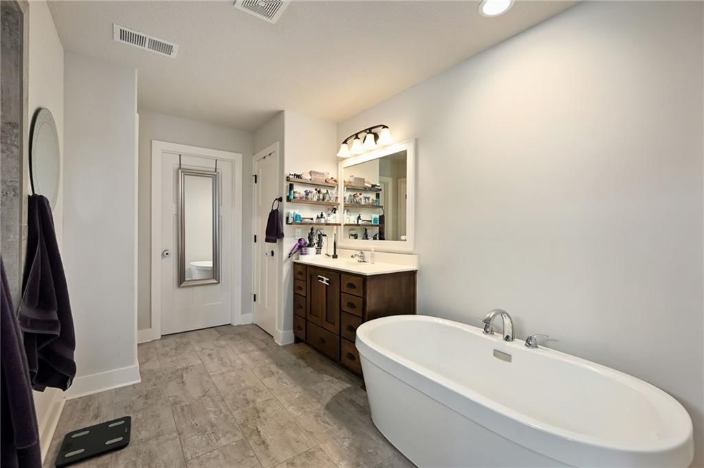 1805 NW Tayler Court — photo 18