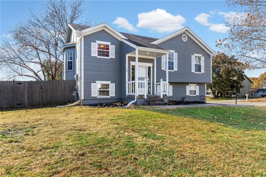 300 Copeland Drive — photo 3