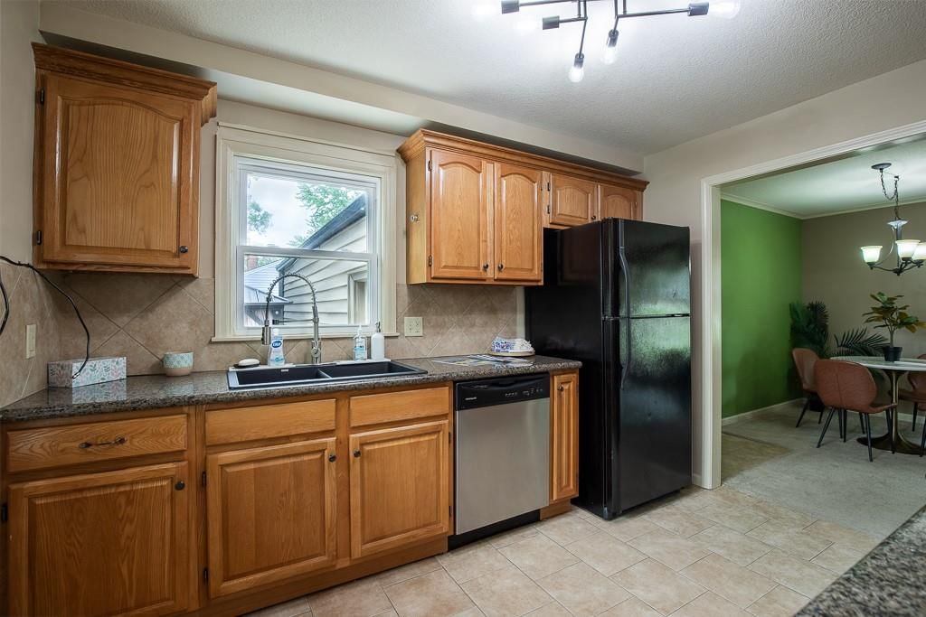 3410 Blue Ridge Boulevard — photo 10