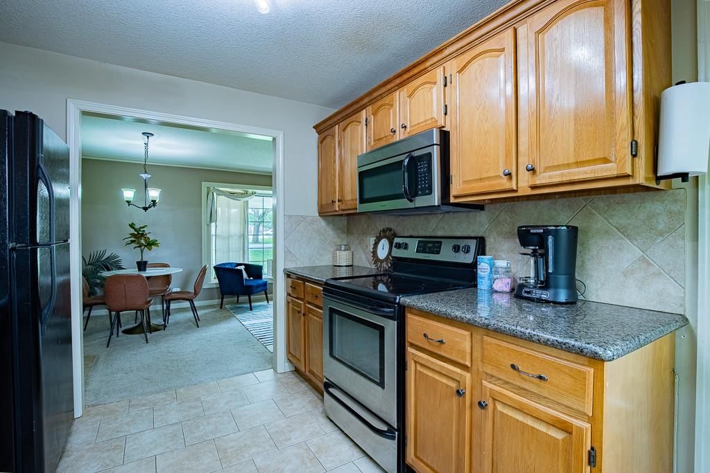 3410 Blue Ridge Boulevard — photo 11