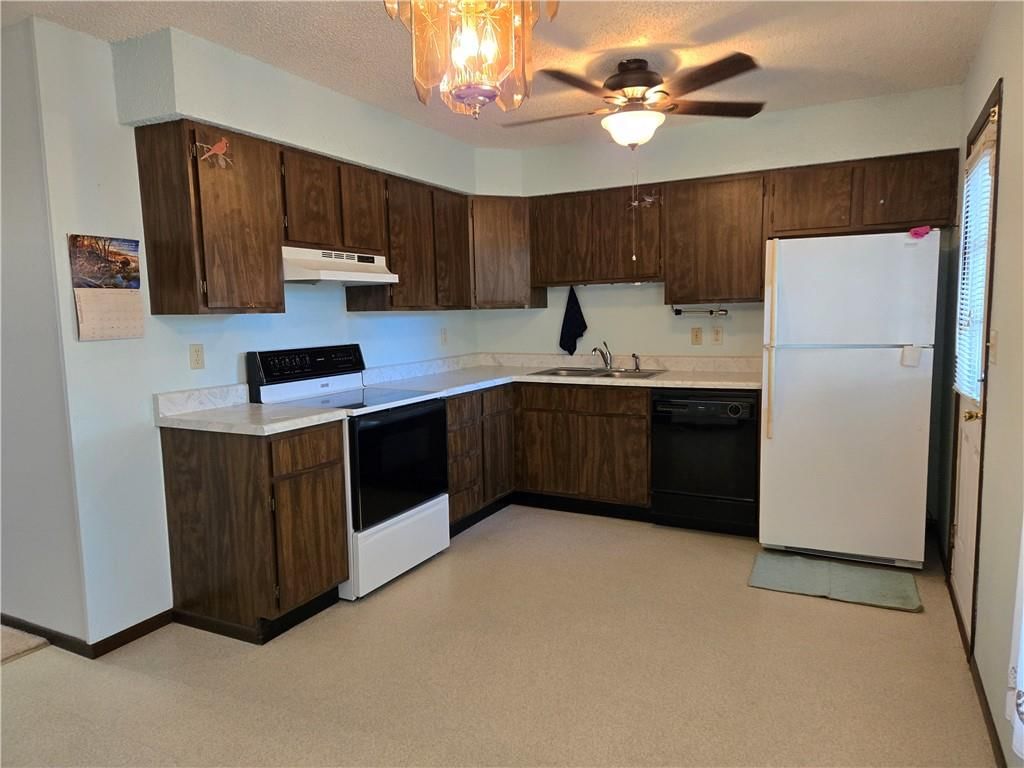601 Landon Drive — photo 12