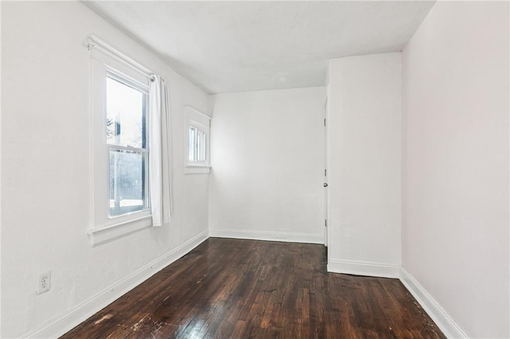 619 E 42ND Street — photo 18