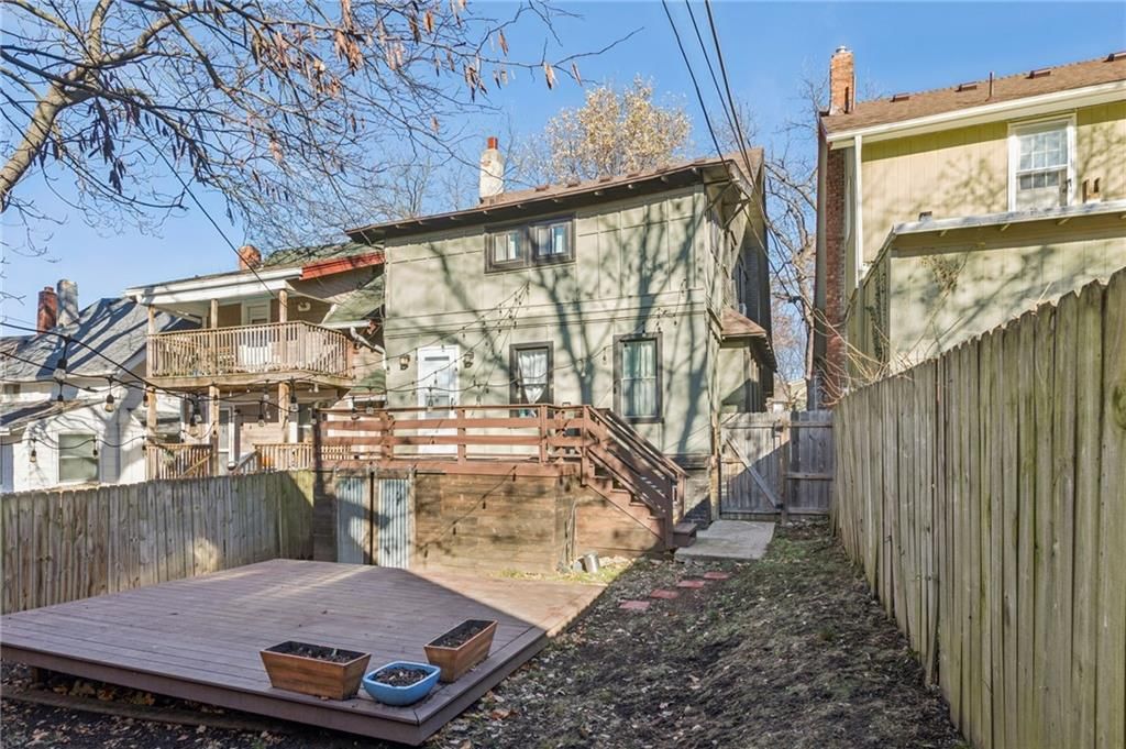 619 E 42ND Street — photo 25