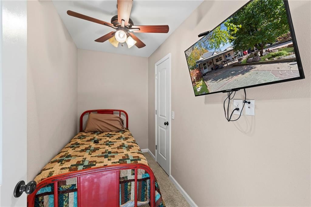118 N Main Street — photo 13