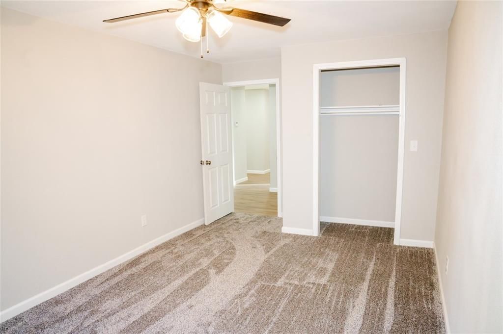 1121 S Lafayette Avenue — photo 13