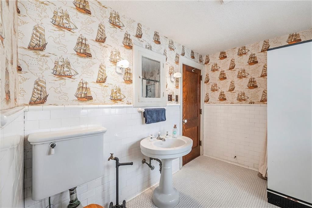 406 S Birch Avenue — photo 22