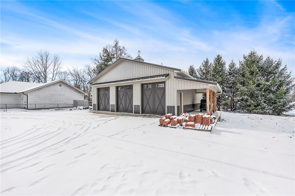 406 S Birch Avenue — photo 32