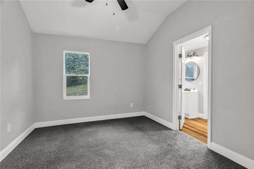 8111 Park Avenue — photo 10