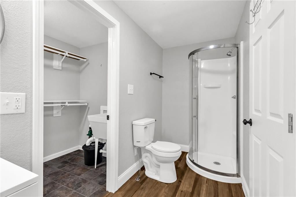 8111 Park Avenue — photo 13
