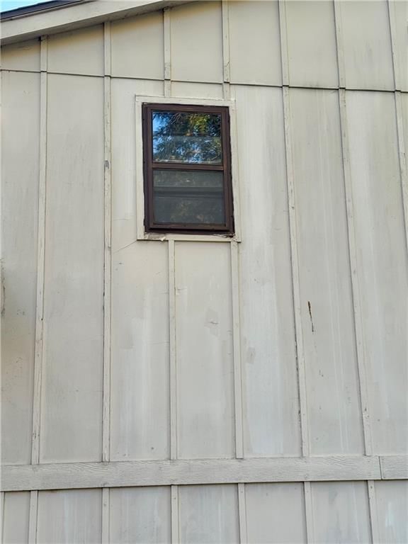 12533 S Locust Street — photo 3
