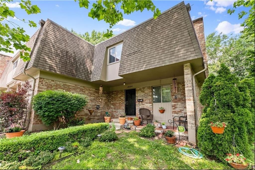 1844 E 97th Street, Kansas City, MO